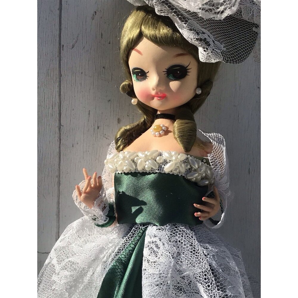 Vtg 70s Bradley's Wonderful World Dolls Southern Belle Big Eyes 15" Green Lace